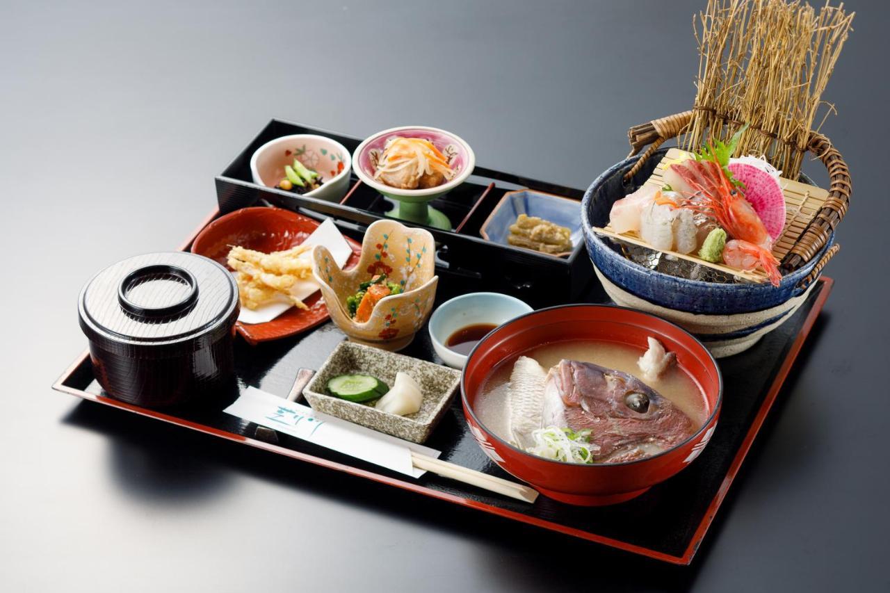 Fukuno Town Hotel A・Mieux นันโตะ ภายนอก รูปภาพ
