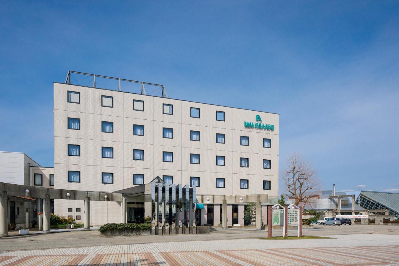 Fukuno Town Hotel A・Mieux นันโตะ ภายนอก รูปภาพ